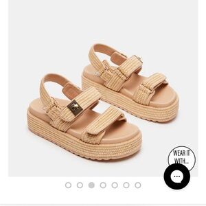 Steve Madden Bigmona Raffia Sandals size 8. Only worn once, like new!